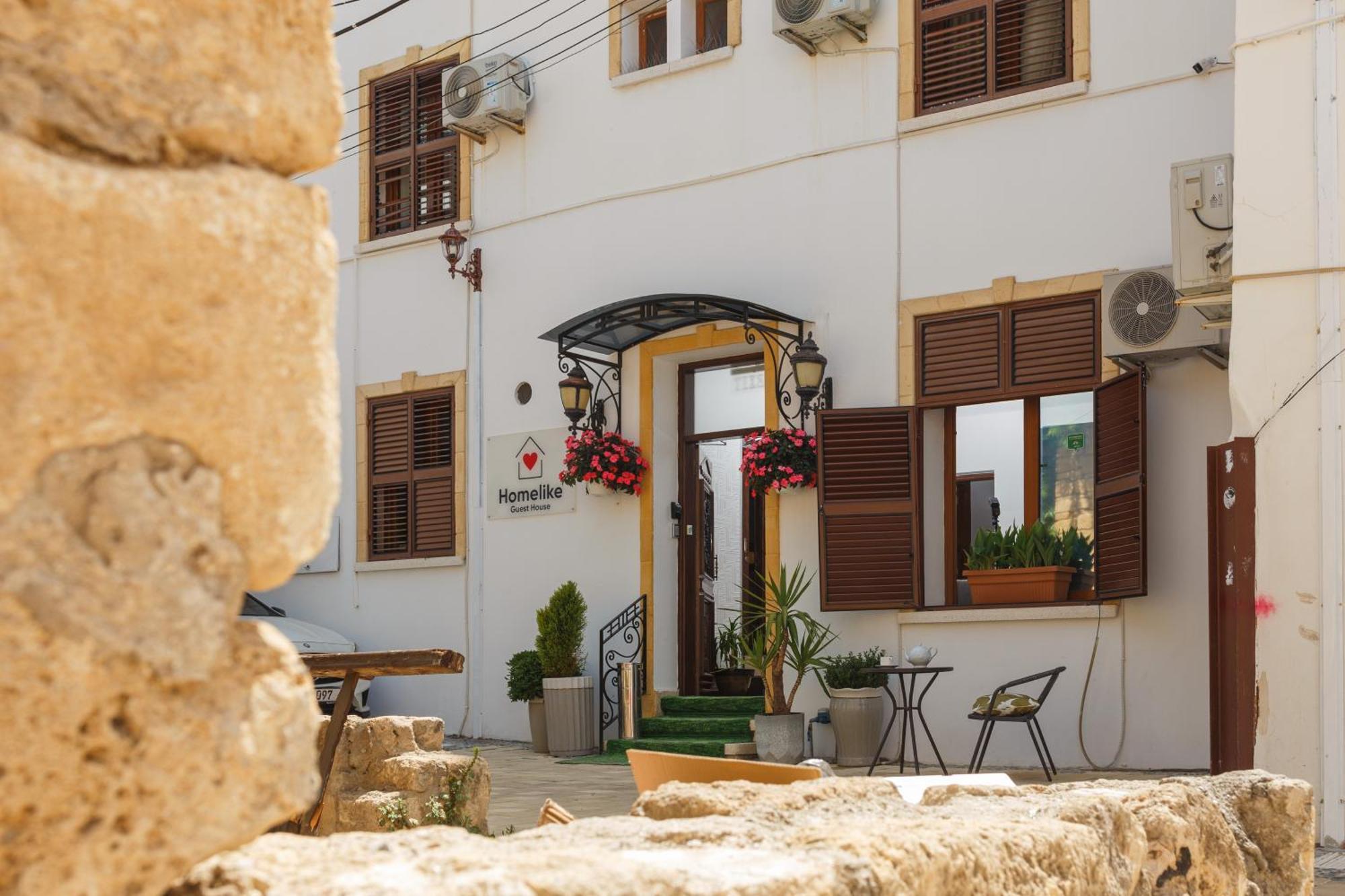 Homelike Guest House كيرينيا المظهر الخارجي الصورة